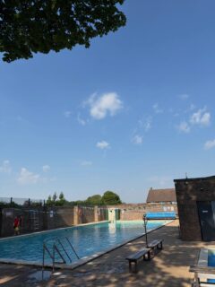 SUMMER SOCIAL
Outdoor swim and lounge anyone? On a day like today can’t think of anything better. Coming soon we’re hosting a relaxed couple of hours at a lovely outdoor pool, less than an hour’s drive away.
There’s an optional (covered) yoga session with Sian but mainly this is an adult only event to swim and enjoy cooling off as we have private use of the facilities. There’s also some bakes for you as well as we’ve just had our 5th birthday.
When and where?
Saturday 25 July 11:30-1:30pm
Chippy Lido, Chipping Norton
Just £10 per person.
Limited numbers to keep things comfy.
Booking link via events page of website. The event is password protected. Message for password or collect from the studio when you are next in.