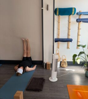 Life lately in the studio. We are open with modifications and precautions and sensible measures like cancelling chair yoga for seniors today. But we have:
Cold flannels ✅
Fans on full ✅
Cooling & calming poses like Viparita Kirani ✅
Cooling pranayama like Sitali & Chandra Bhedana✅
A gentle reminder that in our heatwave tool box are practical things like fans and cold flannels but also a range of yoga practices that cool and calm.
Thanks to Jane who’s given permission to share her moment yesterday ☺️.